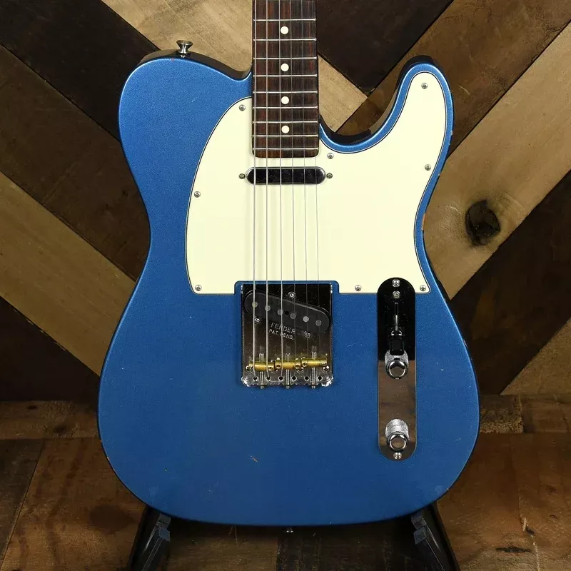 Fender 2015 American Special Telecaster Lake Placid Blue – Used
